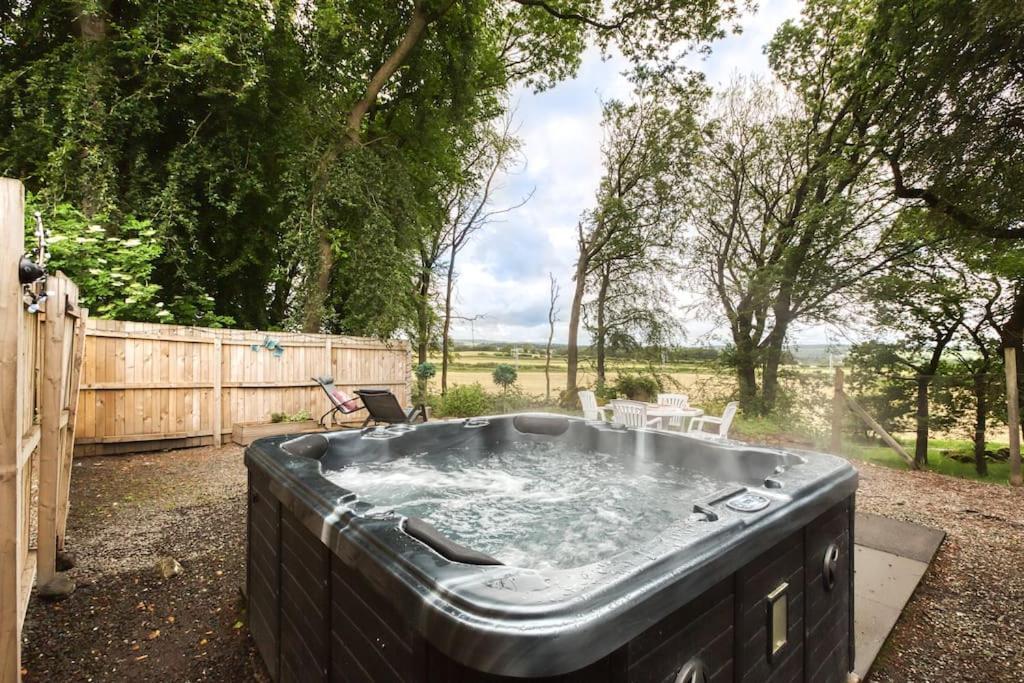 Holiday home Hayloft At Bonnyside House
